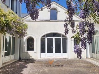  Maison à vendre 6 pièces 256 m²