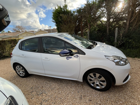 Peugeot 208 1.2 PureTech 68ch BVM5 Like