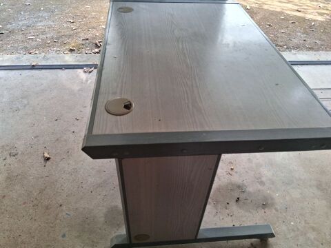 Bureau  63 Fontenay-le-Comte (85)