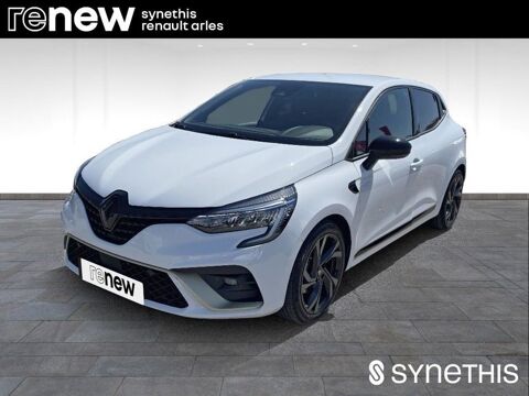 Renault Clio V Clio E-Tech full hybrid 145 Engineered 2023 occasion Arles 13200