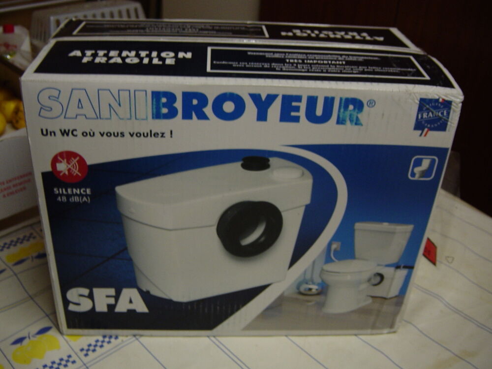 Broyeur WC SFA en bo&icirc;te Bricolage