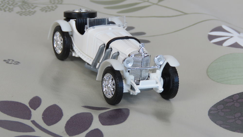 Voiture miniature Mercedes SSKL 1931 