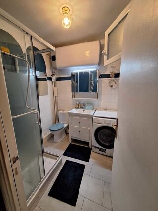  Appartement  vendre 2 pices 32 m Paris