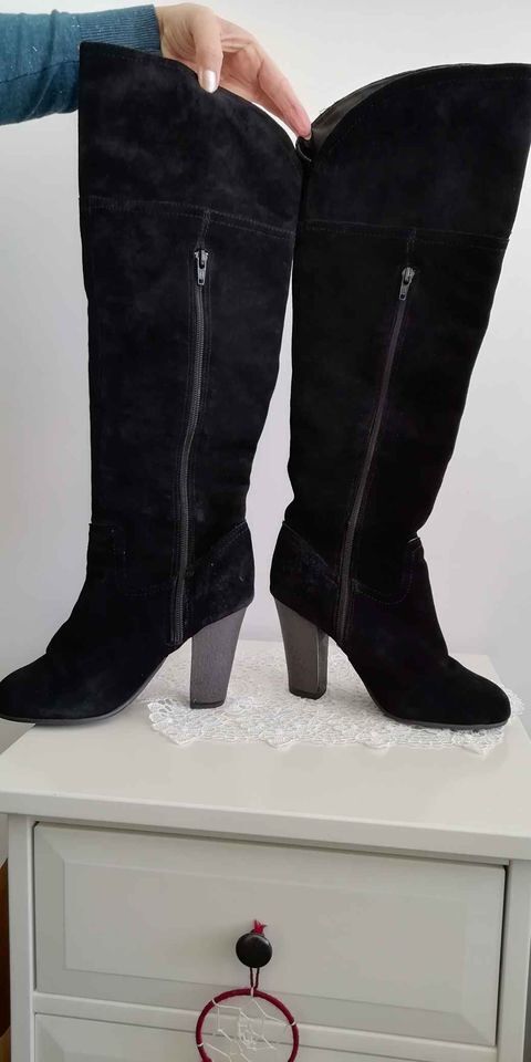 BOTTES DAIM FEMME 22 Salon-de-Provence (13)