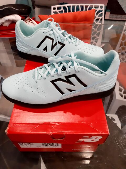 Chaussure futsal new balance 41 1/2 40 Calais (62)