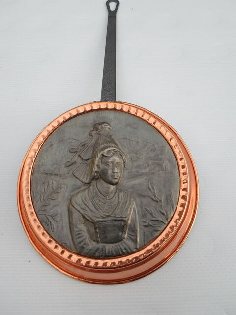 POELE en cuivre et laiton 4 Goincourt (60)