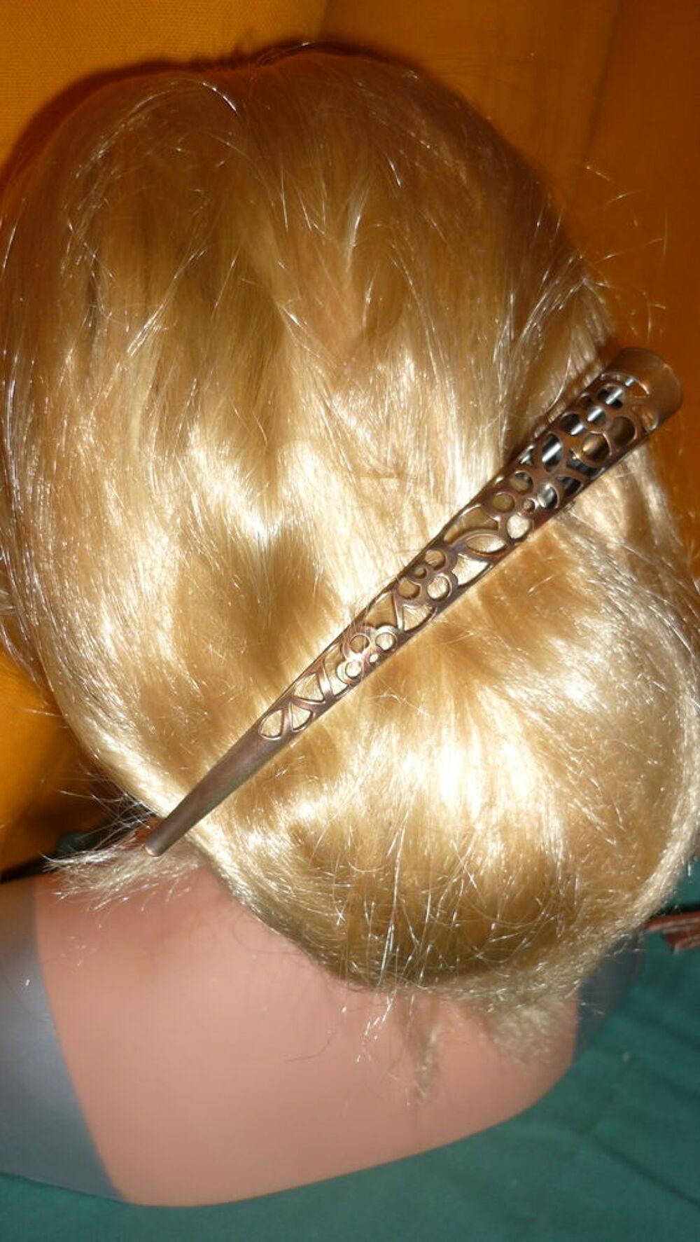 15 Accessoires pour coiffure
Vêtements