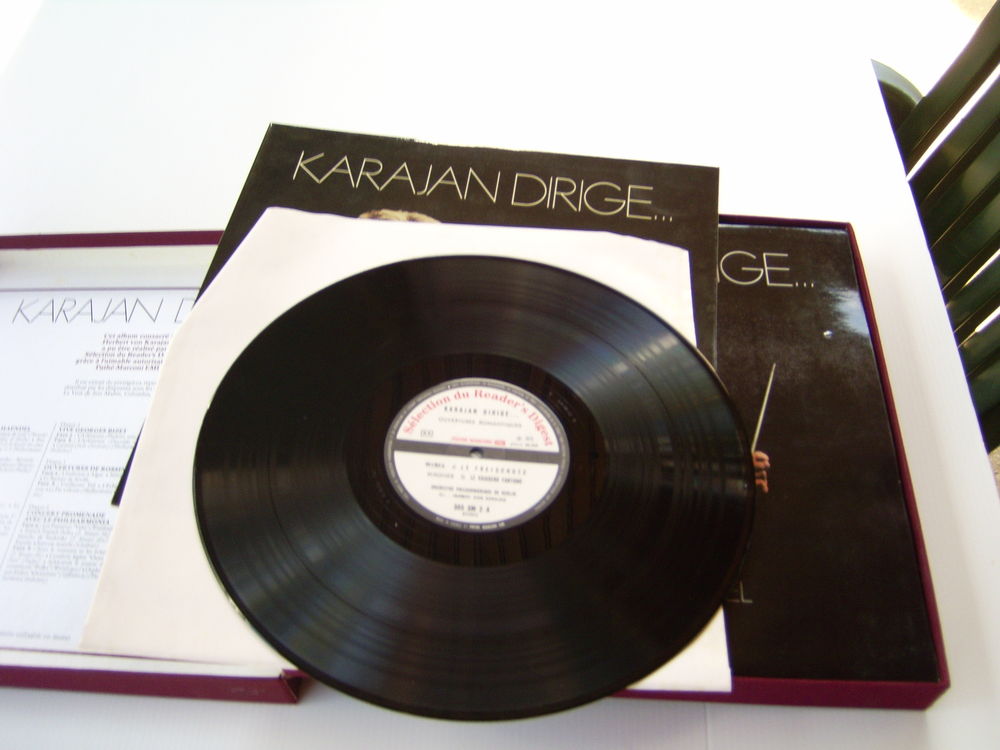 Coffret de 9 disques vinyles 33 tours anciens Audio et hifi