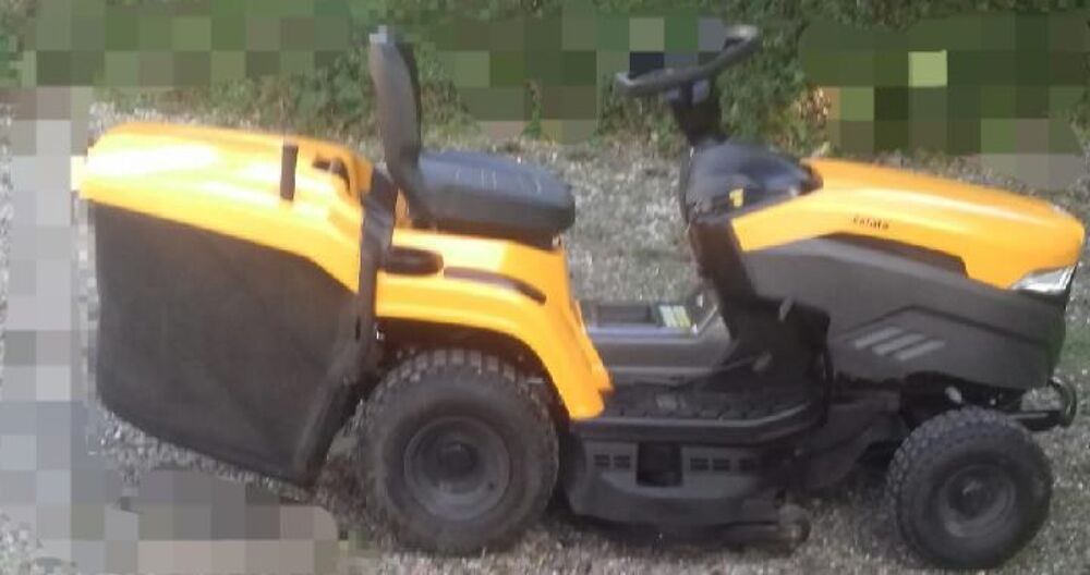 TONDEUSE AUTOPORTEE EJECTION ARRIERE STIGA 432 M3 Jardin