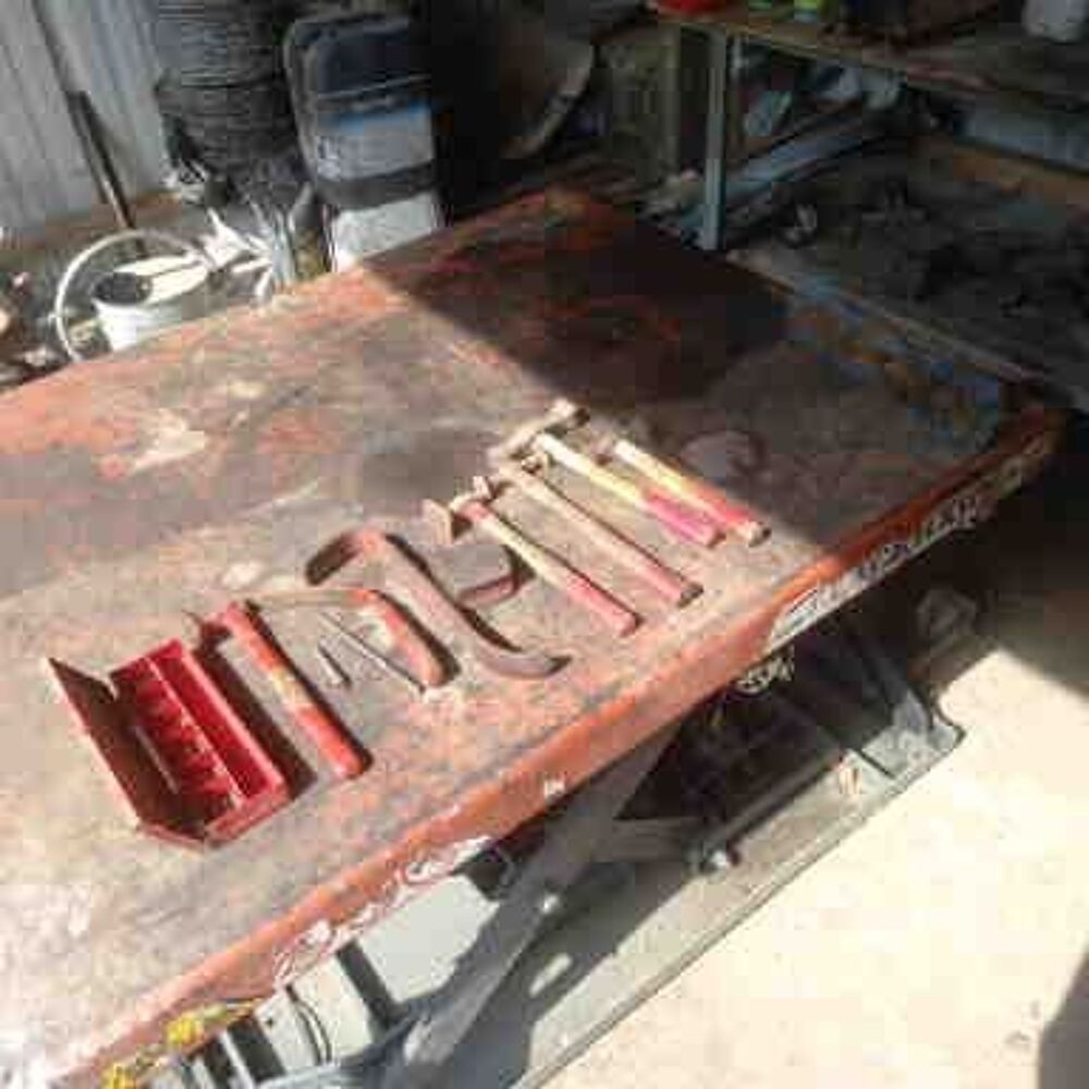   Lot matériel de carrosserie 