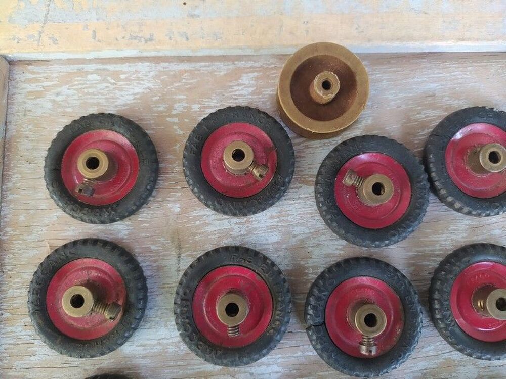 Ancien Jeu Meccano Pi&egrave;ces Accessoires Roues M&eacute;tal Lot 02 