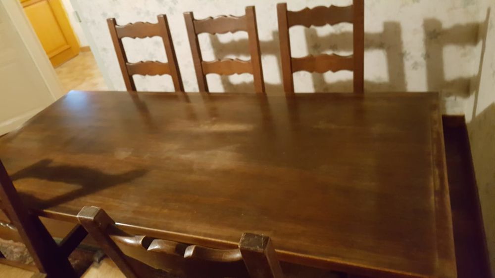 TABLE ET 6 CHAISES EN CH&Ecirc;NE MASSIF Meubles
