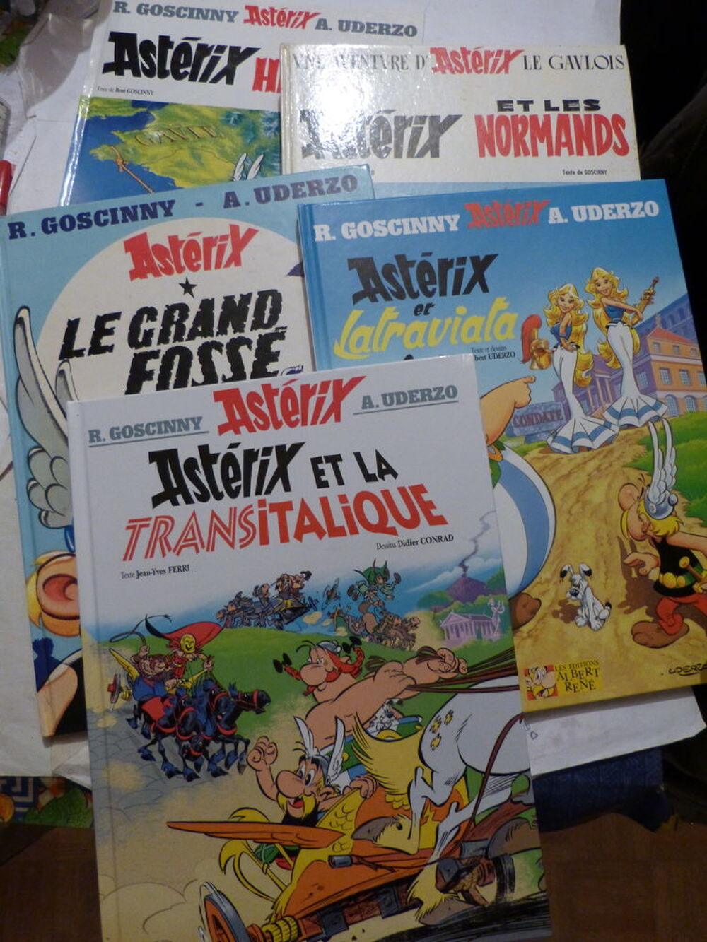 BD - ASTERIX ET OBELIX a choisir LISEZ TOUT LE TEXTE Livres et BD