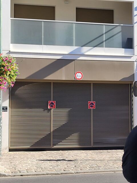  Parking / Garage � louer 26 m�