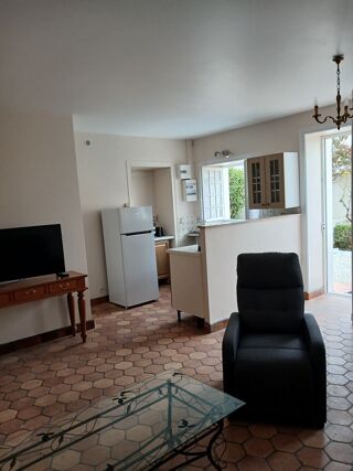  Maison à louer 4 pièces 80 m² Cozes
