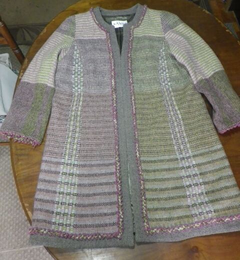 MANTEAU DEMI-SAISON DE MARQUE WEILL TAILLE 52
40 Attainville (95)