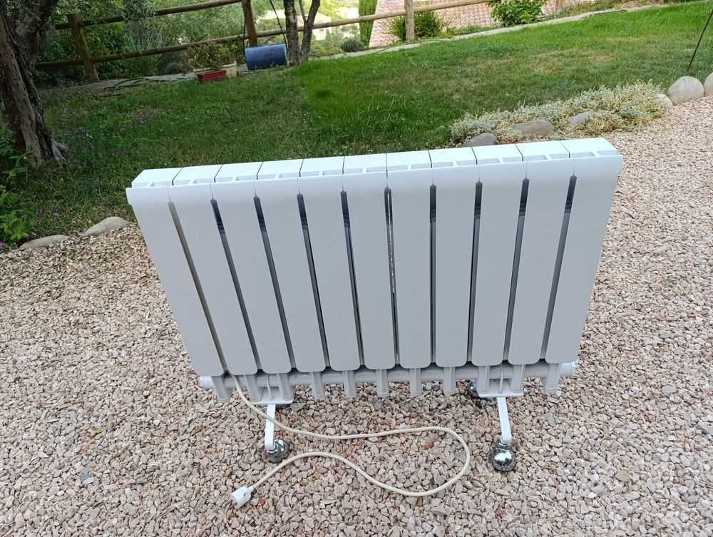 Radiateur &eacute;lectrique ECOTHERM &agrave; inertie fluide ? 1800W mobil Electroménager