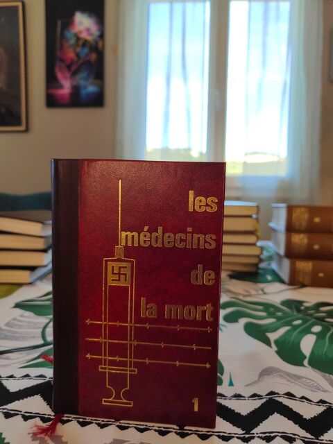 Lot de livres de guerre 25 Saint-Andr�-d'Ol�rargues (30)