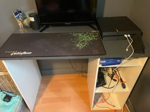 Bureau 30 Bourdic (30)