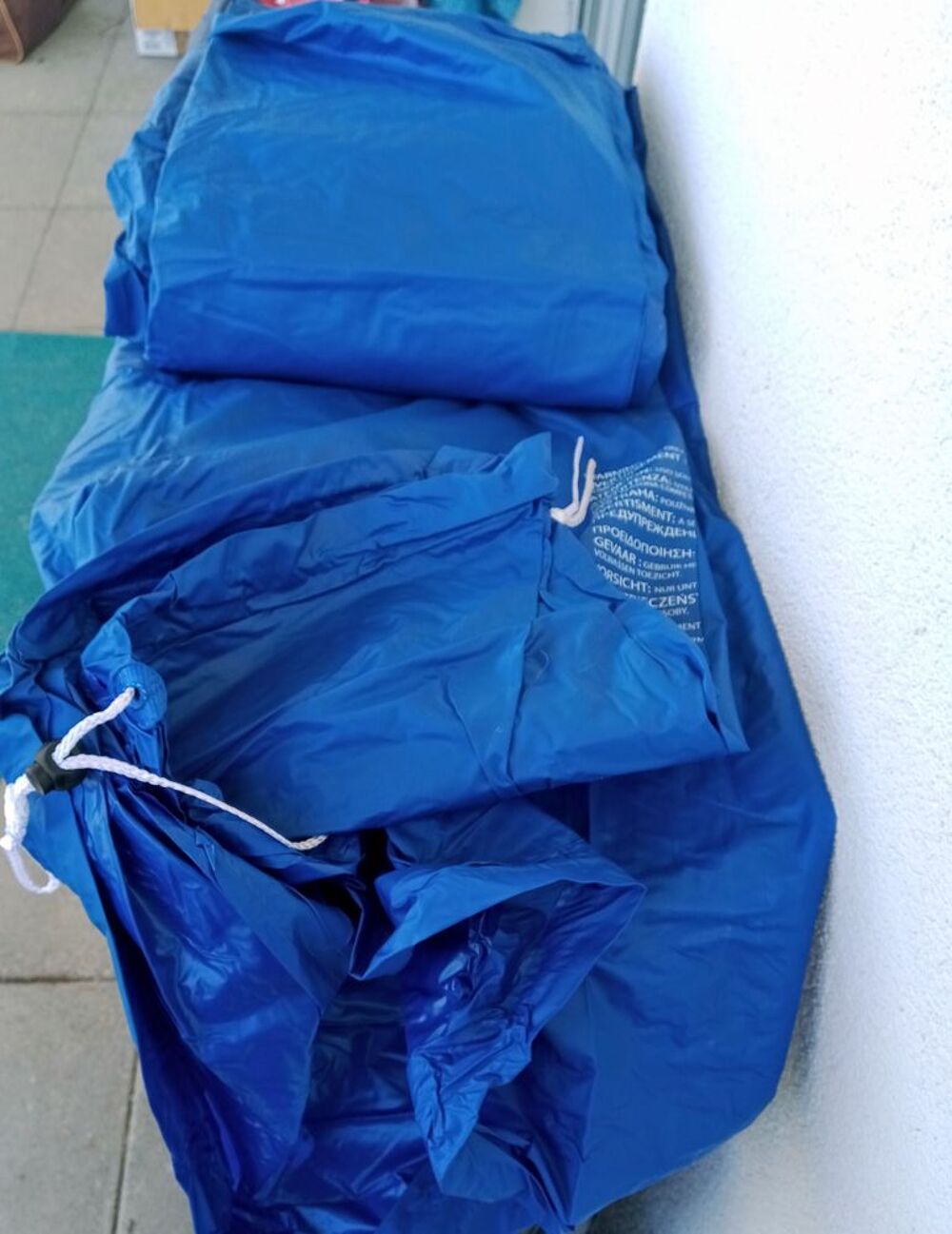 B&acirc;che de protection piscine Jardin