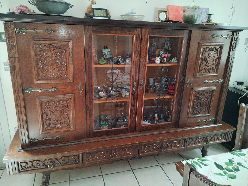 Salle &agrave; manger Meubles