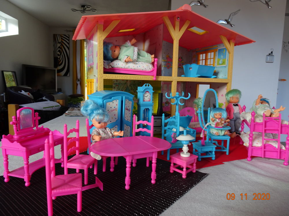 Maison de poup&eacute;es Jeux / jouets