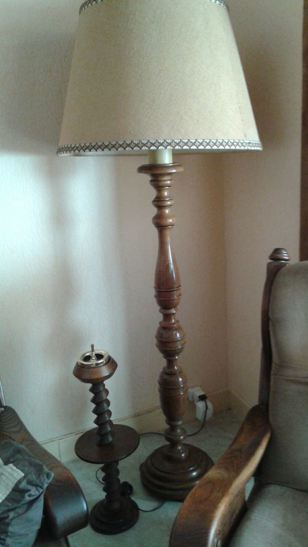 Lampadaire bois massif Décoration