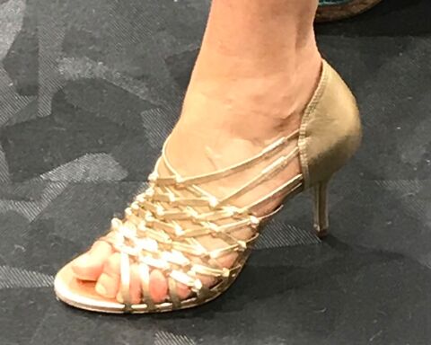 Sandales cuir dor� San Marina 20 Mennecy (91)