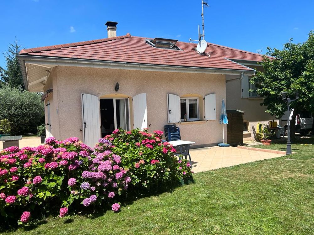 Vente Maison BELLE VILLA INDIVIDUELLE SUR 1215 M2 DE TERRAIN CLOS Vétraz-monthoux
