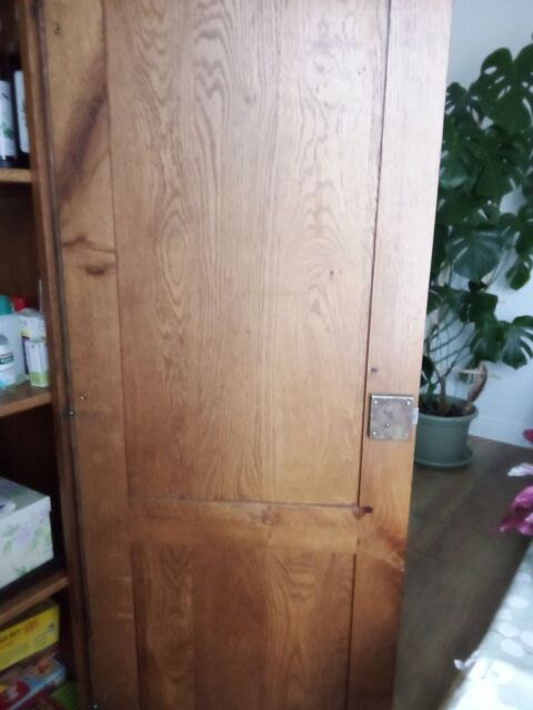 Bonneti�re en ch�ne massif 550 Cosne-Cours-sur-Loire (58)