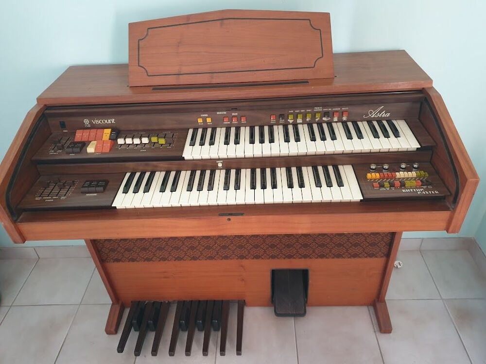 orgue &eacute;lectrique Instruments de musique