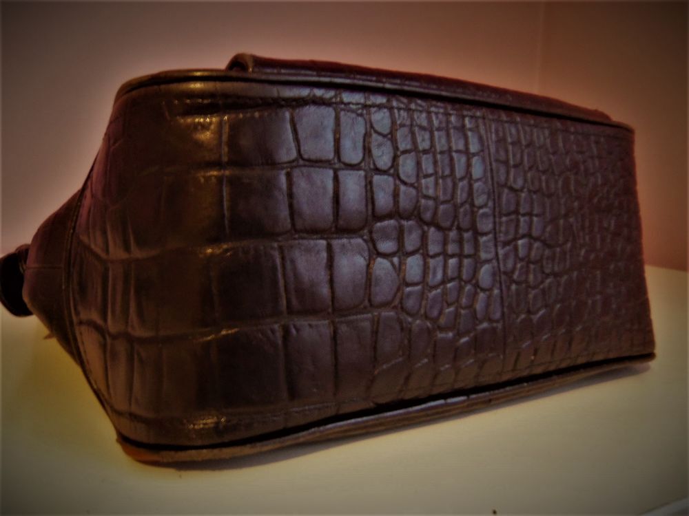 sac &agrave; main cuir noir LE TANNEUR Maroquinerie