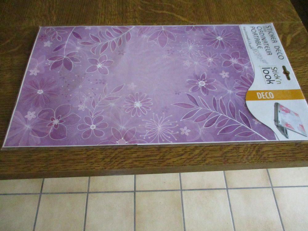 2 stickers d&eacute;co pour ordinateur portable 390 mm x 255 mm Matériel informatique