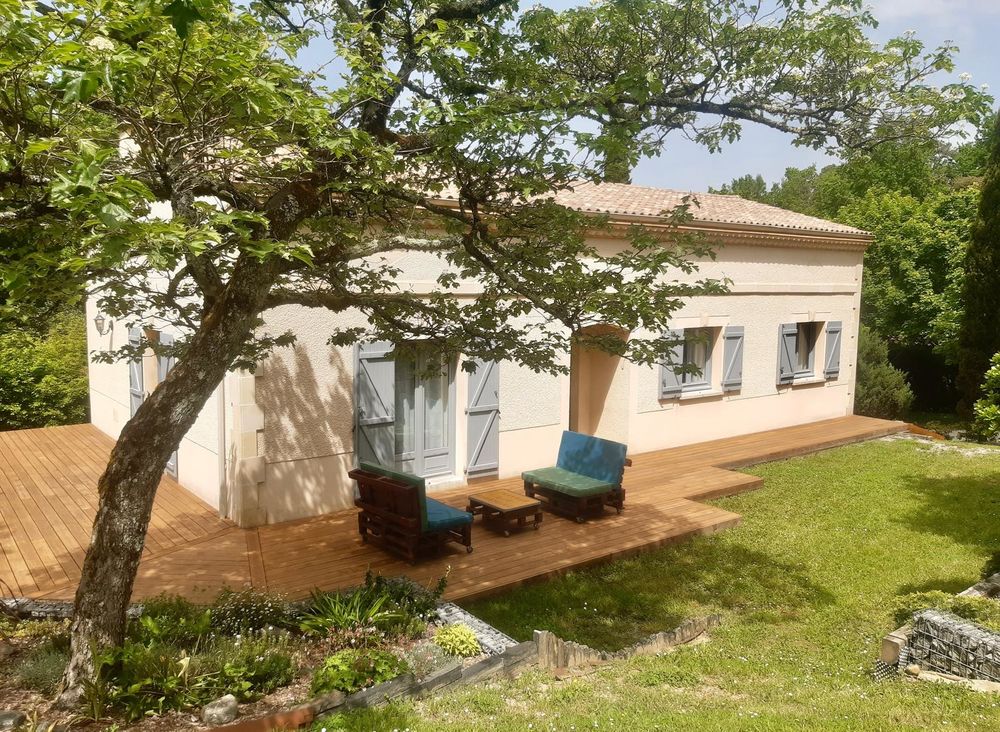 Vente Maison Maison de famille dans un secteur calme et recherché Sallebœuf