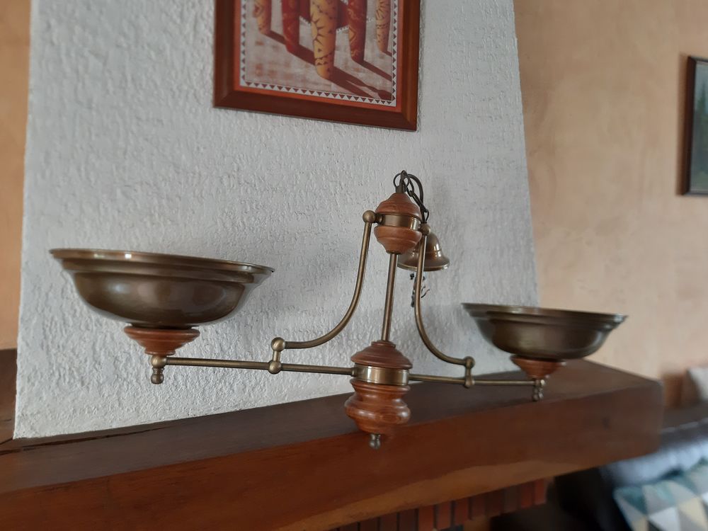 Lustre double bois et m&eacute;tal dor&eacute; bronze Meubles