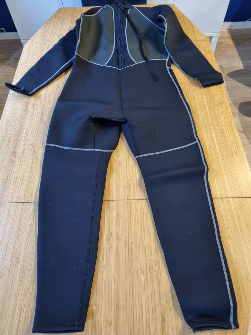 Combinaison N&eacute;opr&egrave;ne homme - Taille L Sports