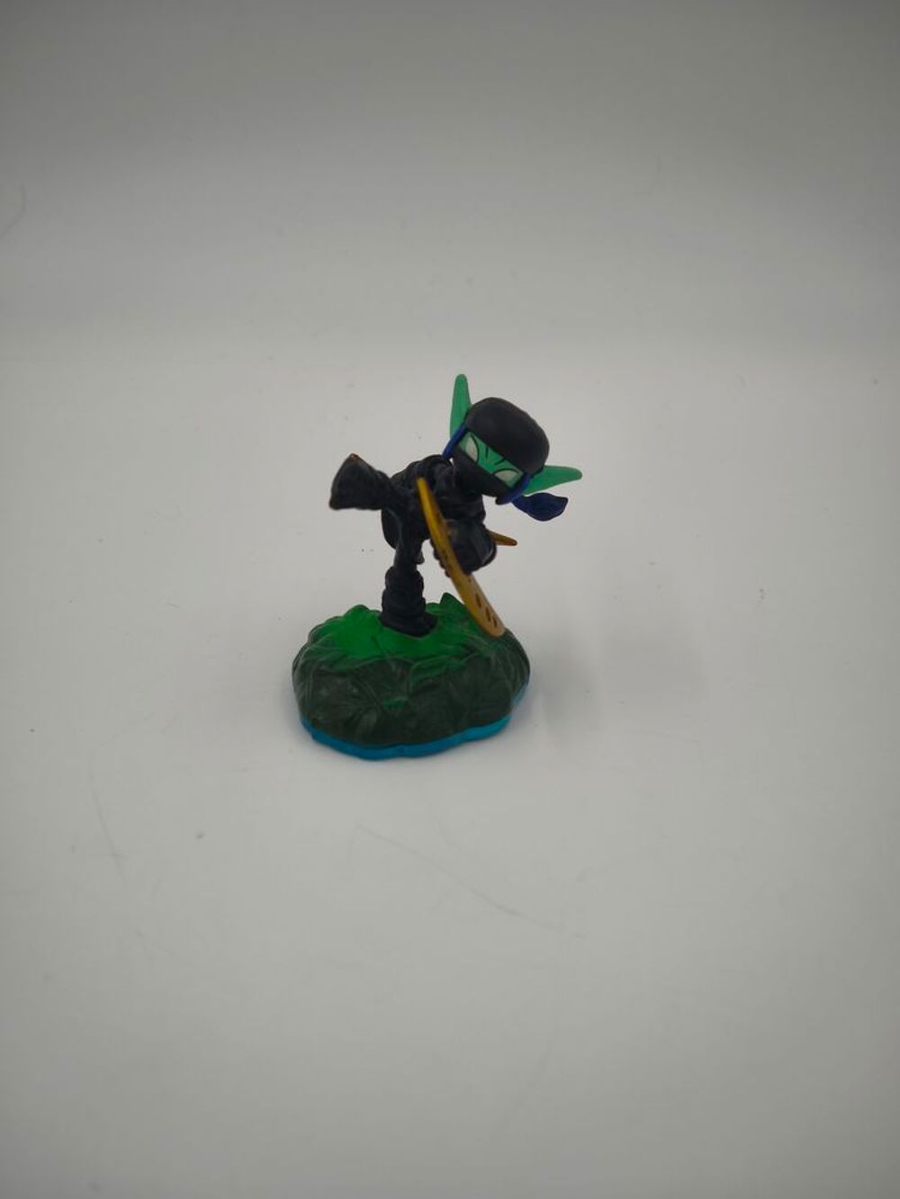 Figurine Skylanders Swap Force Steath Elf (Model 84744888) Consoles et jeux vidéos