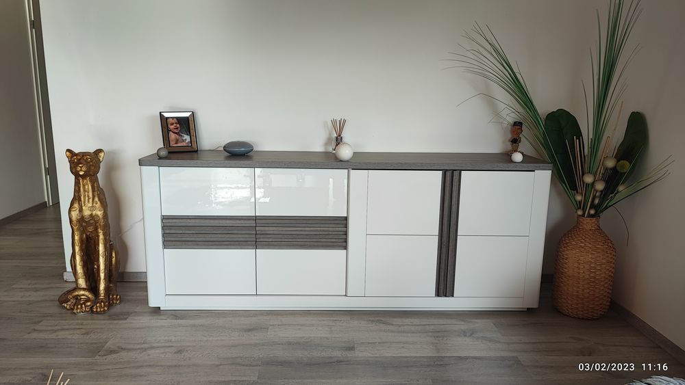 Buffet 4 portes Meubles