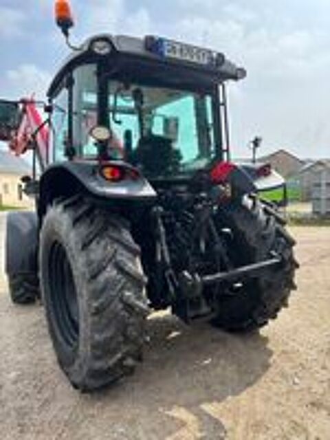   Massey Ferguson 5710M dyna 4 