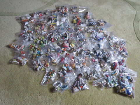 lot de 1976 feves feve 430 Sainte-Gemme (79)