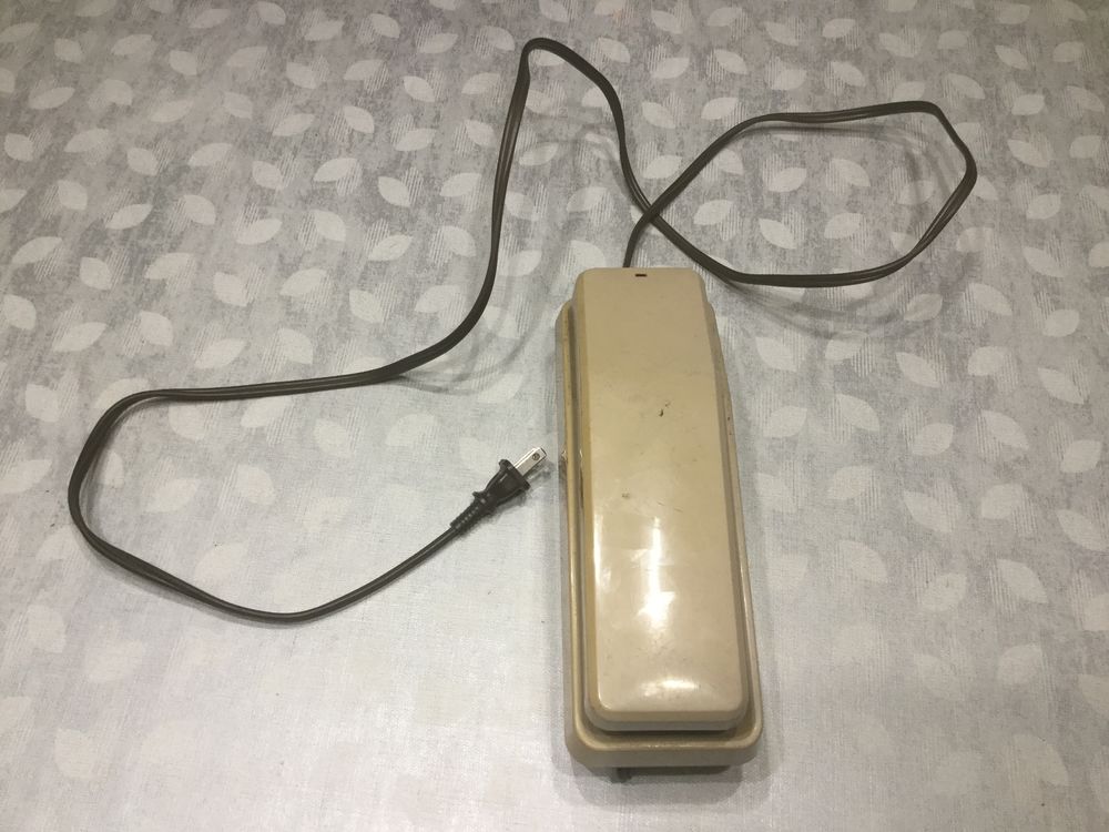 T&eacute;l&eacute;phone Am&eacute;ricain Radioshack ET-320 Téléphones et tablettes