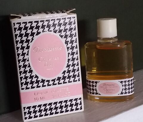 Miniature parfum Dior avec bote plein de 10 ml bon tat
12 Le Mans (72)