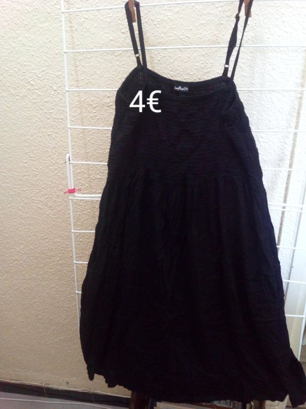 lot de v&ecirc;tements femme Vêtements