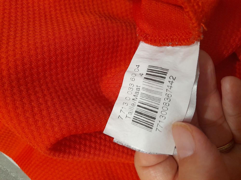 Tee shirt Armand Thiery Taille 4 ,42 Vêtements