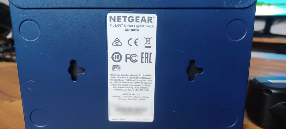 Switch Netgear GS108 V4 - 8 ports 10/100/1000 Matériel informatique