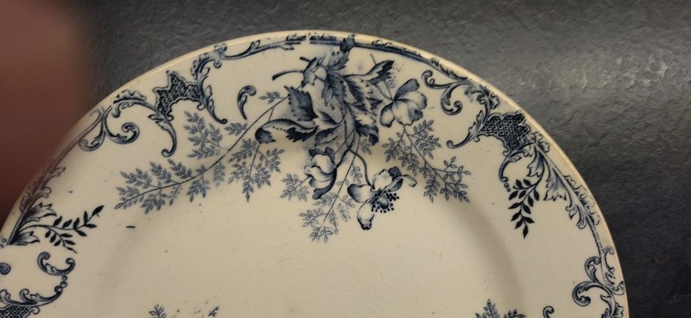 Assiette d&eacute;corative de 1925 environ Décoration