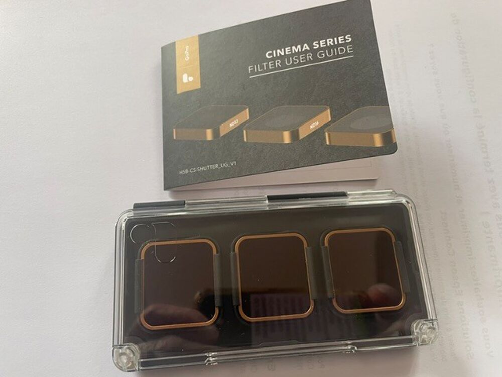 Lot de filtres pour objectif cam&eacute;ra avec bo&icirc;te Electroménager