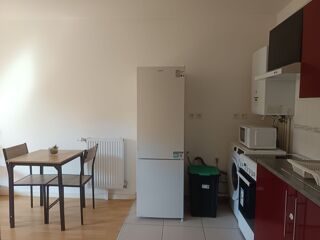 Appartement à louer 2 pièces 35 m²
