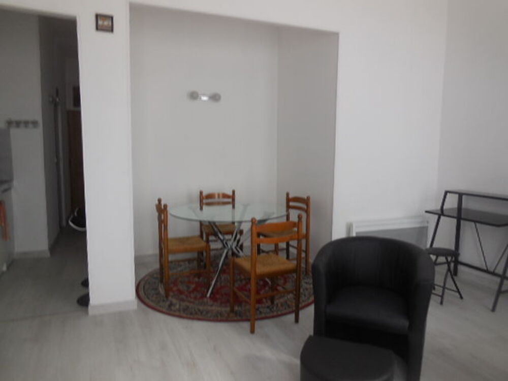 Location Appartement appartement meublé secteur piétonnier centre ville Blois Blois