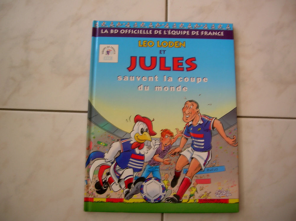 LEO LODEN et JULES sauvent la coupe du monde Livres et BD